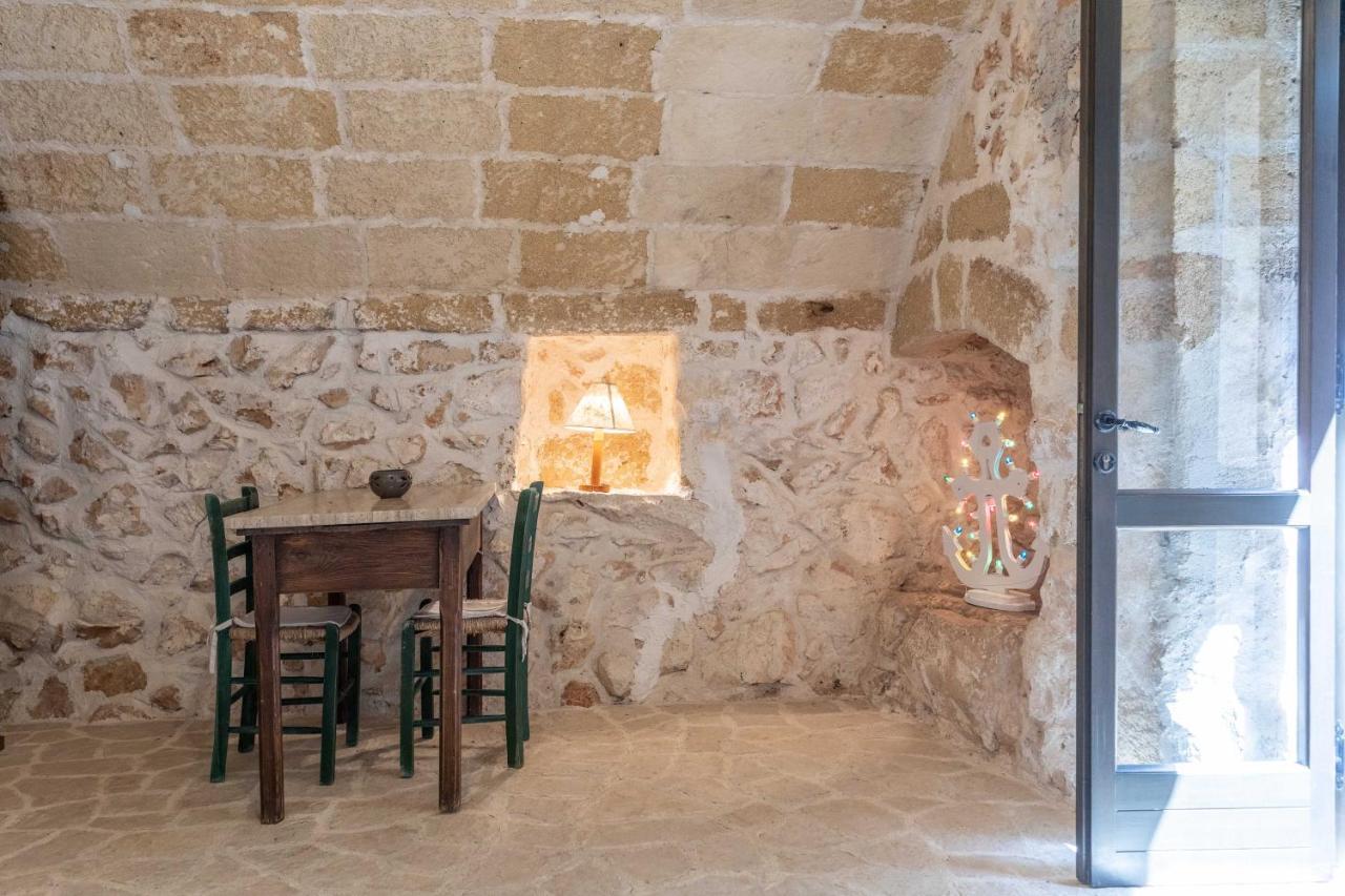 Castro  Il Posto Delle Fragole Bed & Breakfast エクステリア 写真